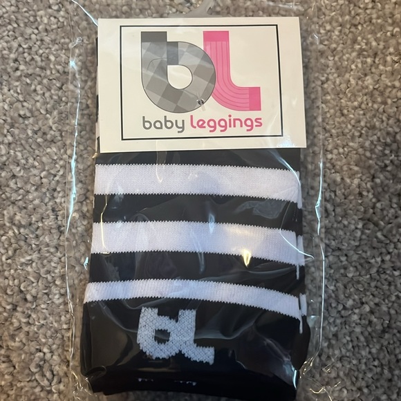 Baby Legs - Picture 6 of 10